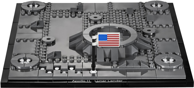 10266 LEGO Creator NASA Apollo 11 Lunar Lander